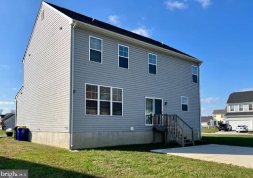 11 Samantha Cir, Magnolia DE  19962 exterior