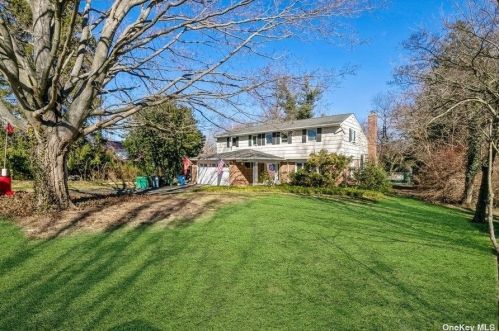 18 Salt Aire Pl, Northport, NY 11768-1845