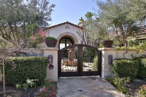 7954 Entrada De Luz, San Diego, CA 92127-2559
