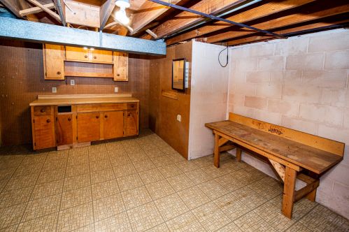 1810 Abbott Ave, Milwaukee WI 53221-3426 exterior