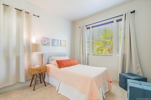 91-1007 Kai Lea St, Ewa Beach HI  96706 exterior