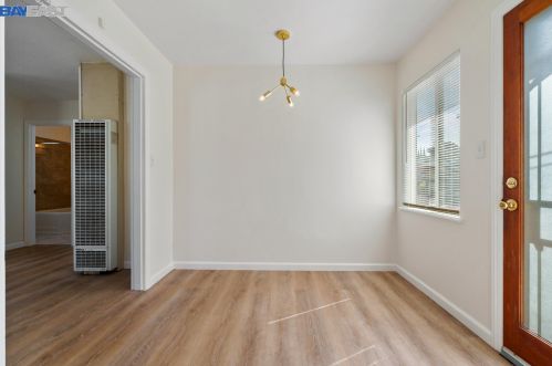 3401 Dakota St, Oakland CA 94602-3801 exterior