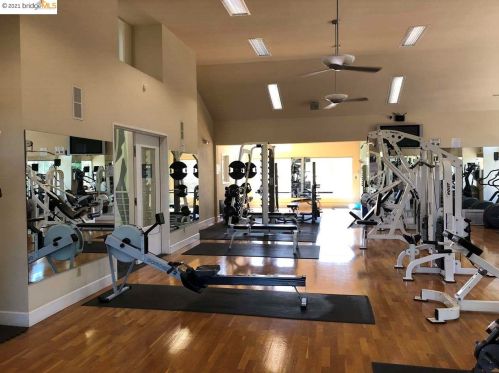 55 Bayside Ct, Richmond CA  94804-7443 exterior