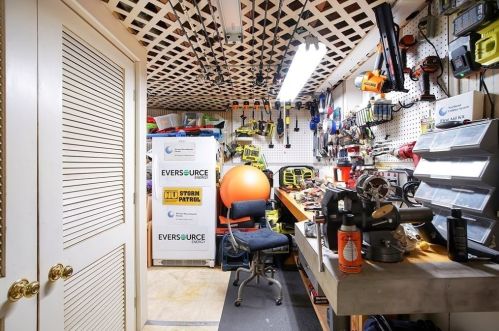 58 Eckington St, Springfield MA  01108-2836 exterior