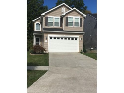 713 Westpointe Dr, Vermilion, OH 44001-3453