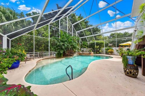 309 Donora Blvd, Fort Myers Beach, FL 33931-3605