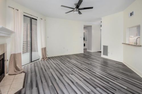 1725 Enterprise Ave, League City TX  77573-2903 exterior