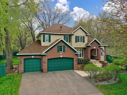 1478 Royal Oak Ct, Minneapolis, MN 55432-5914