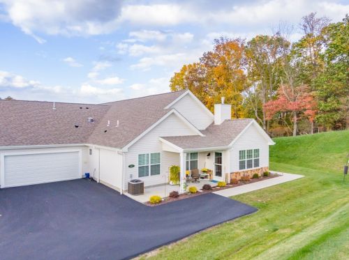 344 Saddlebrook Rd, Gibsonia, PA 15044-7809
