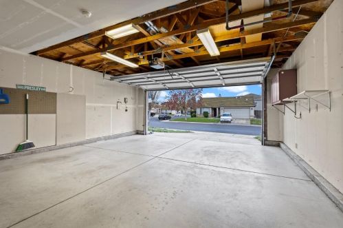 2613 Fiedler Way, Modesto CA  95355-9668 exterior