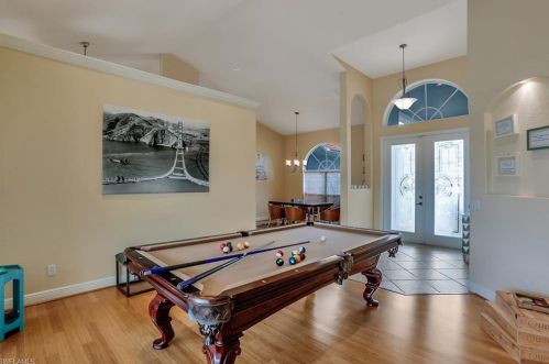 3314 1st Pl, Cape Coral FL  33914-3100 exterior