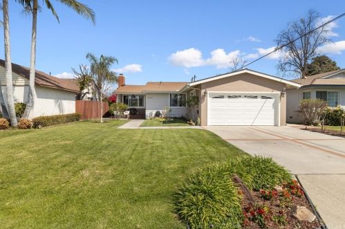 7445 Cherokee Dr, Downey, CA 90241-2124