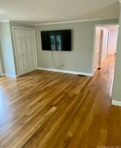 53 Harvard Ct, Middletown CT  06457-4965 exterior