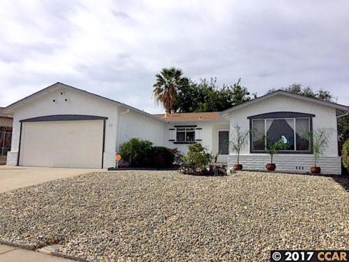 22 San Carlos Pl, West Pittsburg, CA 94565-4847