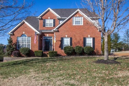 365 Dandridge Dr, Franklin, TN 37067-8403