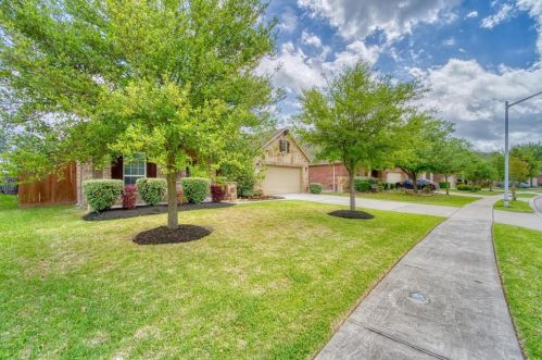 25997 Kingshill Dr, Humble, TX 77339-5048