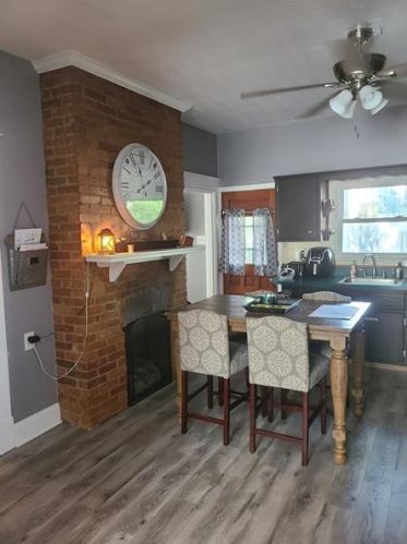 112 Jefferson Ave, Canonsburg, PA 15317-1308