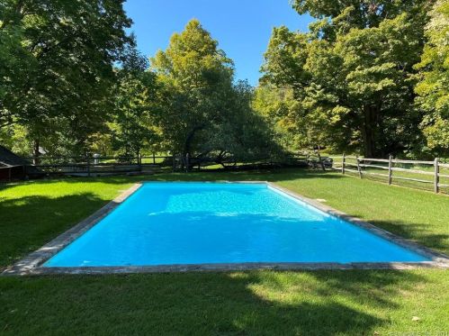 160 Macedonia Rd, Kent, CT 06757-1306
