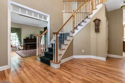 24 Milestone Dr, East Amwell Township, NJ 08551-2022