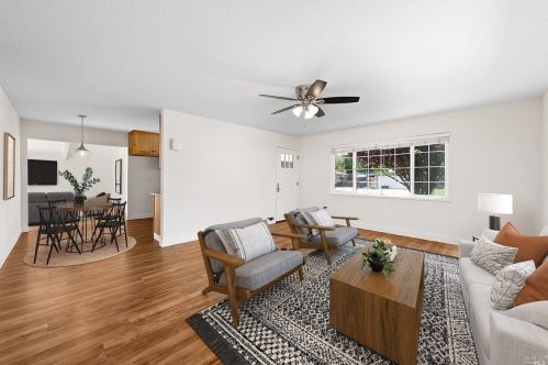 349 Plum St, Vacaville CA  exterior