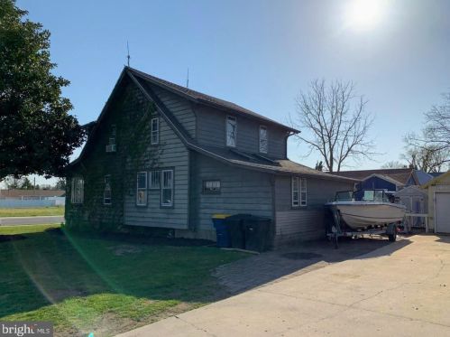 101 Wyoming Ave, Dover DE  19904-6914 exterior