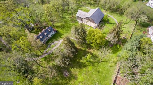 1704 Dreshertown Rd, Dresher PA  19025-1303 exterior