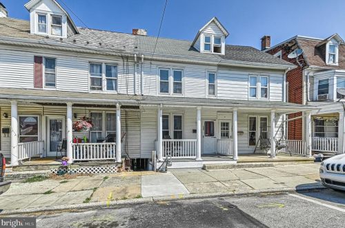 107 Gay St, Red Lion PA  17356-1114 exterior