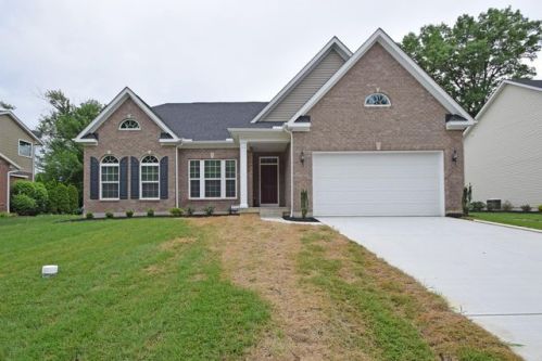 4041 Andora Blvd, Amelia, OH 45102-8418