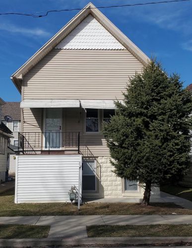 2308 Rogers St, Milwaukee, WI 53204-3629