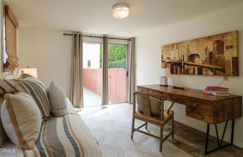 1765 Homewood Dr, Altadena CA  91001-2750 exterior