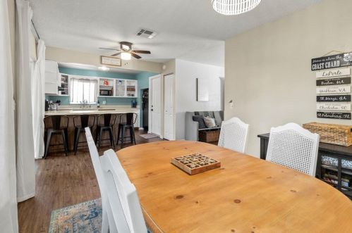 6373 Woodland Blvd, Pinellas Park FL  33781-4921 exterior