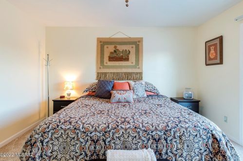 1501 Cyn Shadows Ln, Tucson AZ 85737-7716 exterior