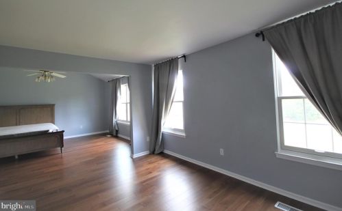 118 Shoal Creek Dr, Blue Bell PA  19422-3250 exterior