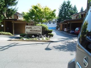 1805 107th St, Seattle, WA 98133-8976