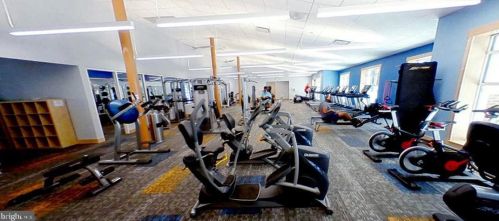 124 Saylers Crk Rd, Locust Grove VA 22508-5119 exterior