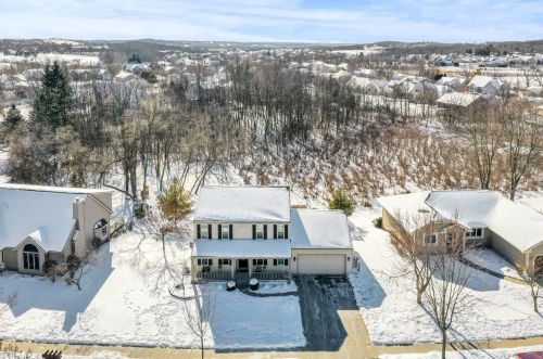2829 Willard Ln, Waukesha, WI 53188-1391