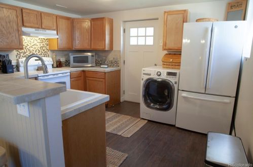 3279 Pearl St, Englewood CO 80113-2713 exterior