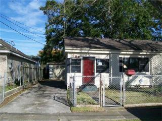 427 Yetta Ave, Harvey, LA 70058-4239