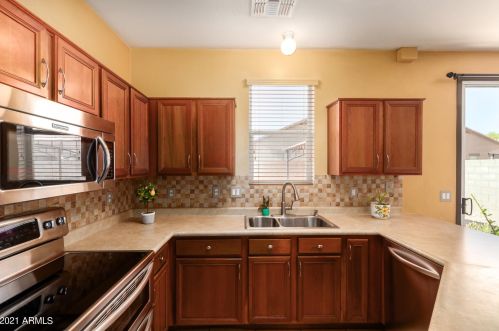 10116 Williams St, Tolleson AZ  85353-8328 exterior