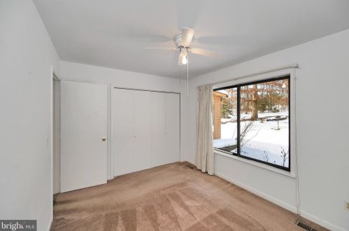 124 Saylers Crk Rd, Locust Grove VA 22508-5119 exterior