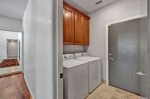 9851 Oakwood Cir, Orange CA  92861-1221 exterior