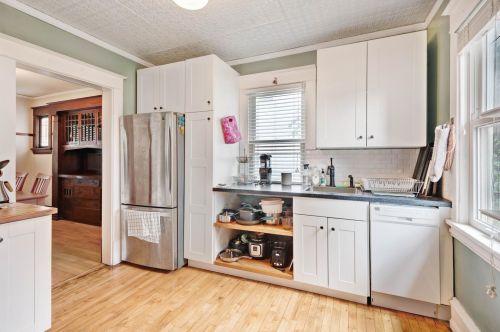 1428 Breda Ave, Saint Paul MN  55108-2605 exterior