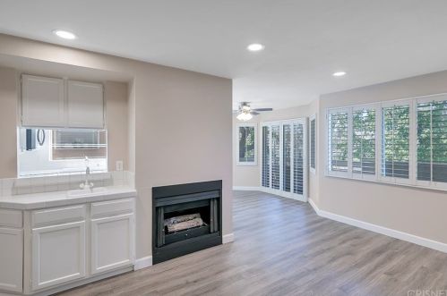 19861 Sandpiper Pl, Santa Clarita, CA 91321-4326