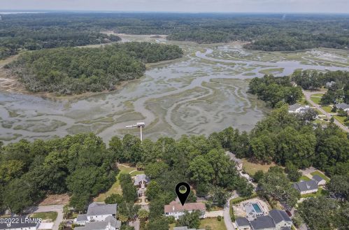 2731 Satilla Blvd, Beaufort, SC 29902-2831