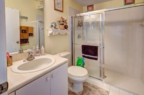 16101 27th St, Hollywood FL  33027-5200 exterior