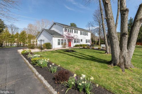 1 Fieldston Rd, Princeton NJ 08540-6453 exterior