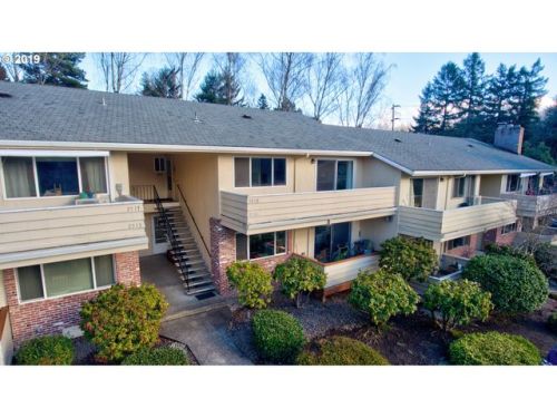 2513 Beaverton Hillsdale Hwy, Portland OR  97225-2004 exterior