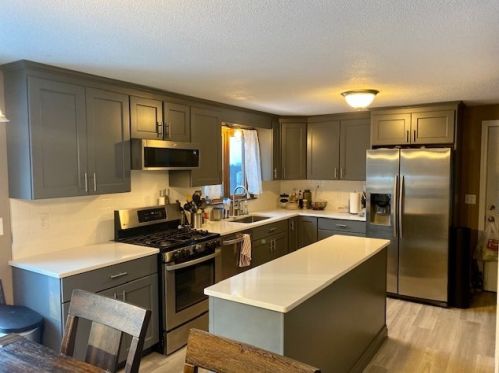 3 Lubern Ave, Allenstown, NH 03275-2112