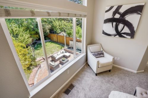 7577 Trotter Way, Pleasanton CA  94566-3121 exterior