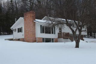 8102 Buttercup Rd, Wausau, WI 54401-8569